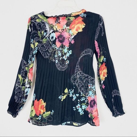 Allison Taylor Black Floral Long Sleeve Blouse - Picture 5 of 7